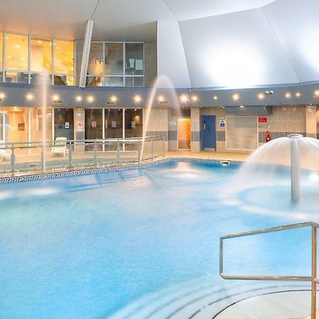 Готель St Mellion Estate Екстер'єр фото